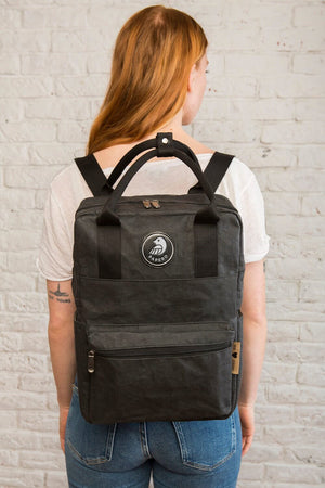 PAPERO Rucksack aus Papier LYNX II 12 L waschbar, leicht, reißfest, wasserfest, vegan, nachhaltig