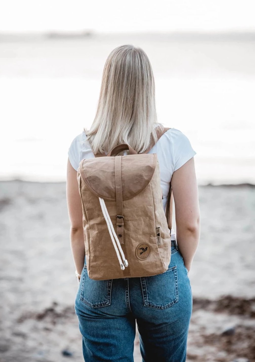 Damen Rucksack Modell OWL aus Papier vegan nachhaltig